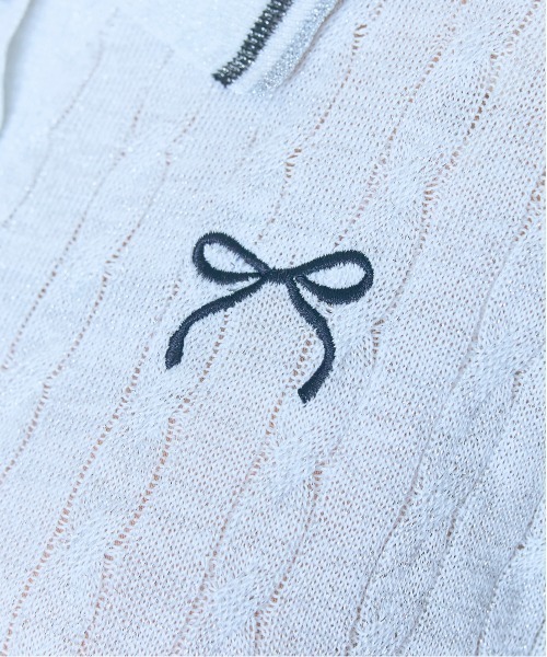 marun（マルン）の「＜大きいサイズ＞リボン刺しゅうポロニットmarun（ニット/セーター・レディース・ピンク/オフホワイト・5L/4L/3L/LL/L）」の4枚目の写真
