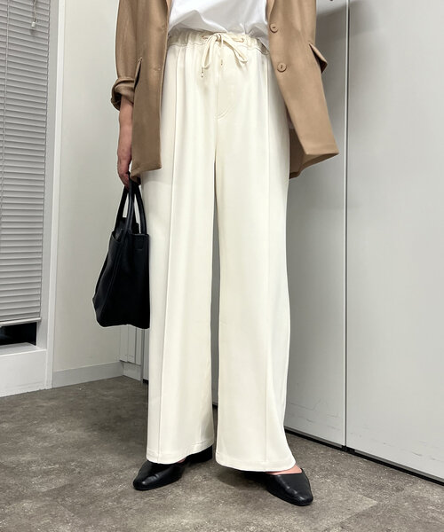 Jena espace merveilleux（ジェナ　エスパスメルヴェイユ）の「【きれい見え／サイズ展開あり】トロミイージーパンツ（その他パンツ・レディース・ブラック/グレー/オフホワイト・2/1）」の9枚目の写真