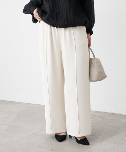 Jena espace merveilleux（ジェナ　エスパスメルヴェイユ）の「【きれい見え／サイズ展開あり】トロミイージーパンツ（その他パンツ・レディース・ブラック/グレー/オフホワイト・2/1）」の13枚目の写真