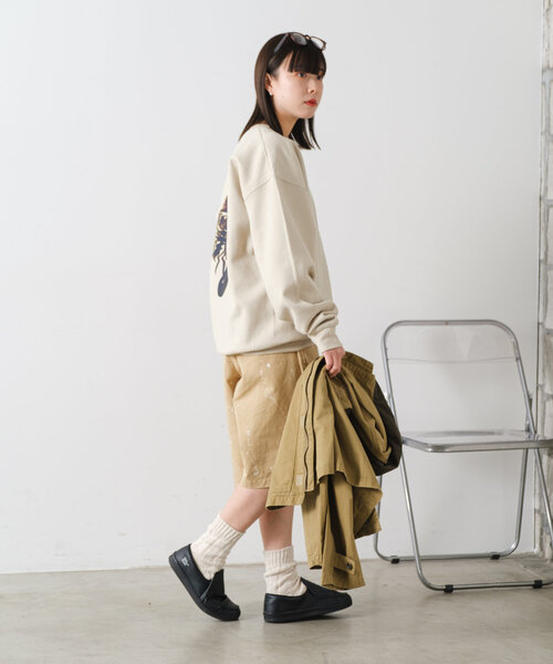 WHIMSIC（ウィムジック）の「【WHIMSIC】ロゴプリントスウェット”SILENCE IS VIOLENC”（スウェット・レディース・グレー/サンドベージュ・FREE）」の8枚目の写真