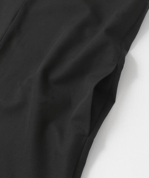 URBAN RESEARCH DOORS(アーバンリサーチドアーズ)の「Vネックオールインワン(サロペット/オーバーオール・レディース・ブラック・SMALL/MEDIUM)」の8枚目の写真