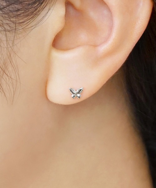 TAKE-UP（テイクアップ）の「【 Solo Pierce】[ セカンドピアス] Pｔ蝶ハーフピアス（ピアス（片耳用）・レディース・プラチナム・FREE）」の2枚目の写真