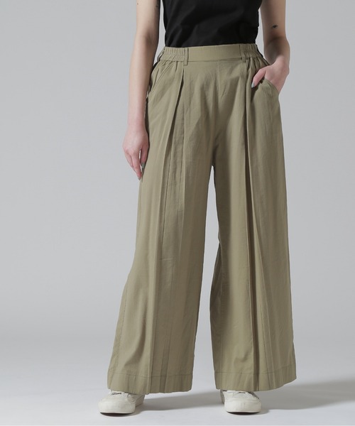 AVIREX（アヴィレックス）の「BOX PLEATS RELAX PANTS/ボックスプリーツ リラックスパンツ（その他パンツ・レディース・ピンク/ミント/ブラック/オリーブ・F）」の5枚目の写真