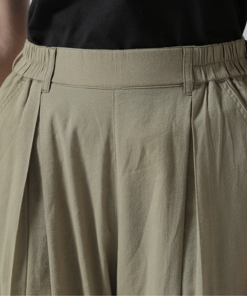 AVIREX（アヴィレックス）の「BOX PLEATS RELAX PANTS/ボックスプリーツ リラックスパンツ（その他パンツ・レディース・ピンク/ミント/ブラック/オリーブ・F）」の10枚目の写真