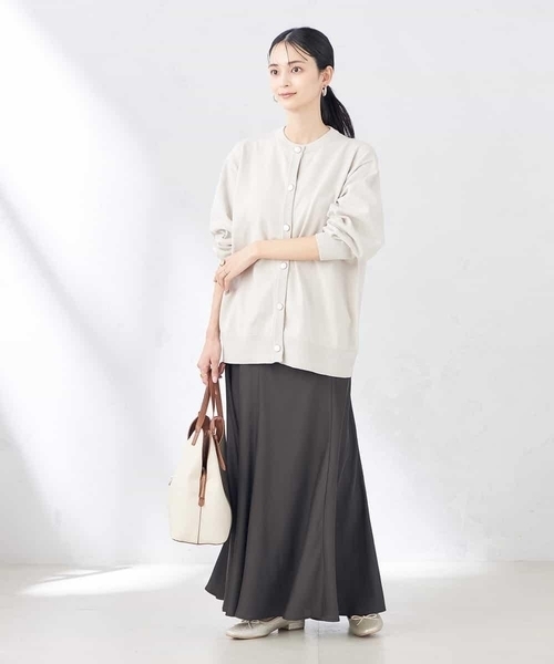 a.v.v(アーヴェヴェ)の「スウェットライククルーネックニットカーディガン(カーディガン/ボレロ・レディース・ミント/グレー系その他/チャコールグレー・36/34/38/40/42)」の13枚目の写真