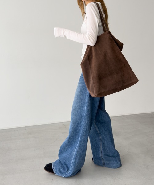 CANAL JEAN(キャナルジーン)の「diggity スエード2wayバッグ(ショルダーバッグ・レディース・ベージュ/グレー/ブラウン/カーキ/チャコールグレー・ONE SIZE)」の8枚目の写真