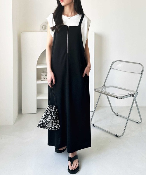 GeeRA（ジーラ）の「【S-XLサイズ展開】ハーフジップカットジョーゼットキャミワンピース（ワンピース・レディース・ベージュ/ブラック・LARGE/X-LARGE/MEDIUM/SMALL）」の22枚目の写真