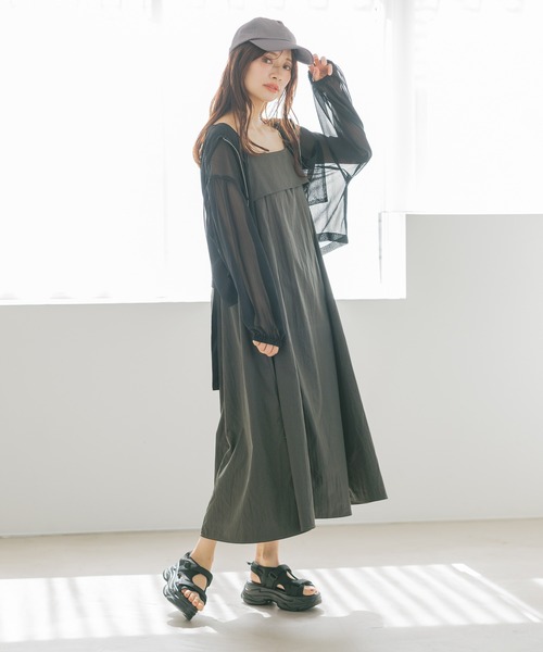 mysty woman(ミスティウーマン)の「2WAYリボンキャミワンピース 328016(ワンピース・レディース・ホワイト/グリーン系その他/ブラック・FREE)」の21枚目の写真