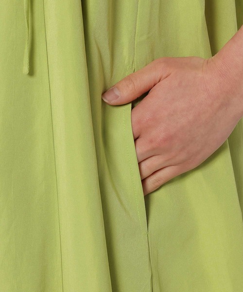 mysty woman(ミスティウーマン)の「2WAYリボンキャミワンピース 328016(ワンピース・レディース・ホワイト/グリーン系その他/ブラック・FREE)」の8枚目の写真