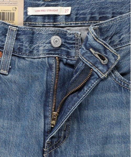 Levi's(リーバイス)の「Levi's(リーバイス)【レディース】「LOW PRO」ストレート(デニムパンツ・レディース・ダークインディゴブルー・27inch/26inch/24inch/25inch)」の3枚目の写真