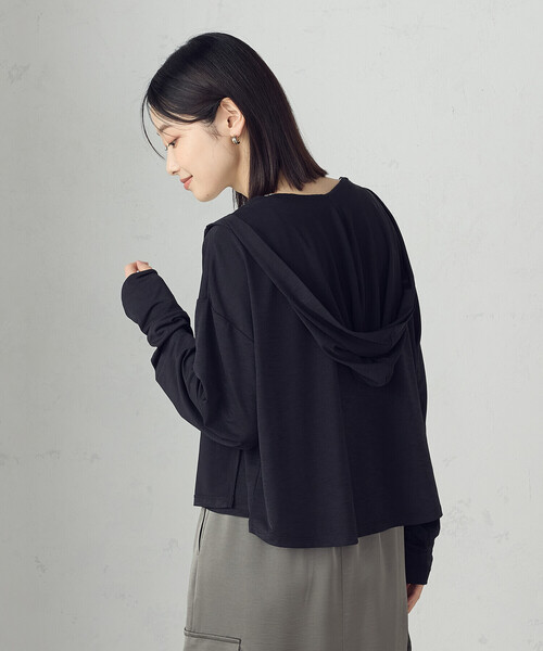 COMME CA ISM(コムサイズム)の「【接触冷感・UVカット】着流しフーディカーディガン(カーディガン/ボレロ・レディース・ライトグレー/ネイビー/ブラック・FREE)」の14枚目の写真