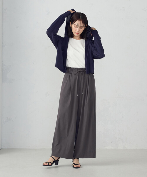 COMME CA ISM(コムサイズム)の「【接触冷感・UVカット】着流しフーディカーディガン(カーディガン/ボレロ・レディース・ライトグレー/ネイビー/ブラック・FREE)」の22枚目の写真