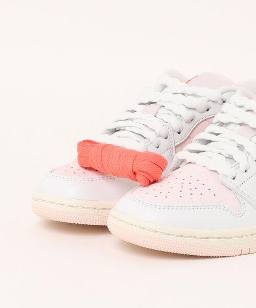セール】JORDAN BRAND W AIR JORDAN 1 LOW SE ウィメンズ エア