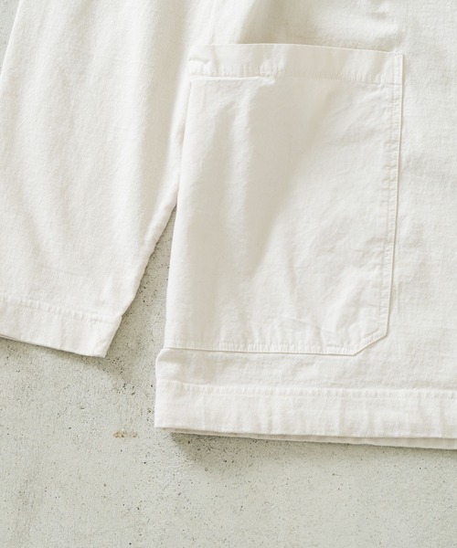 quadro(クオドロ)の「ドライ度詰天竺ヘンリーネックプルオーバー(Tシャツ/カットソー・メンズ・ダークネイビー/グリーン/キナリ/モカ・LARGE/MEDIUM)」の14枚目の写真