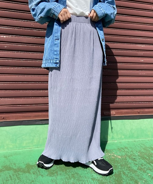 CRB（シーアールビー）の「プリーツIラインロングスカート（スカート・レディース・ブラック/グレー/アイボリー/グリーン/ブルー/ピンク/イエロー/ピンク系その他/ダークグリーン/オレンジ/ブラウン・F）」の3枚目の写真