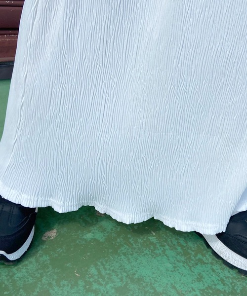 CRB（シーアールビー）の「プリーツIラインロングスカート（スカート・レディース・ブラック/グレー/アイボリー/グリーン/ブルー/ピンク/イエロー/ピンク系その他/ダークグリーン/オレンジ/ブラウン・F）」の21枚目の写真