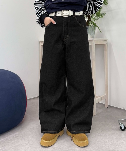 sedacle(セダクル)の「ヒップ配色デザインデニム(デニムパンツ・レディース・ブラック/ライトブルー・LARGE/SMALL/MEDIUM)」の3枚目の写真