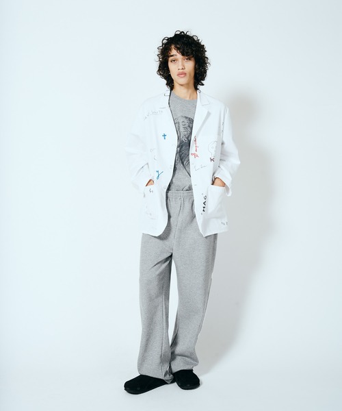 THRIFTY LOOK（スリフティールック）の「THRIFTY LOOK / スリフティールック MEMORIAL WHITE COUNTER COAT EMBROIDERY メモリアルジャケット 刺しゅう（その他アウター・メンズ・ホワイト・MEDIUM/X-LARGE/LARGE）」の2枚目の写真