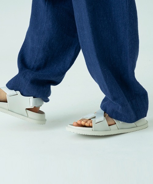 MAISON mou(メゾンムー)の「【SUBLIME/サブライム】STRAP EVAER SANDALS EVA素材サンダル SB251-0609 & SB251-0610(サンダル・レディース・ナチュラル/ブラック・S/M/L/XL)」の17枚目の写真