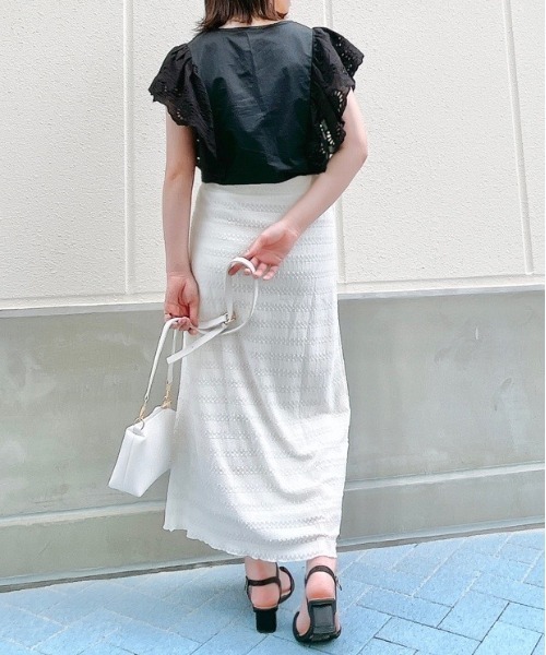 &soiree(アンドソワレ)の「【&soiree】シャーリングロングスカート(CP)(スカート・レディース・イエロー/ブラック/アイボリー・FREE)」の10枚目の写真