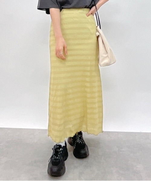 &soiree(アンドソワレ)の「【&soiree】シャーリングロングスカート(CP)(スカート・レディース・イエロー/ブラック/アイボリー・FREE)」の20枚目の写真