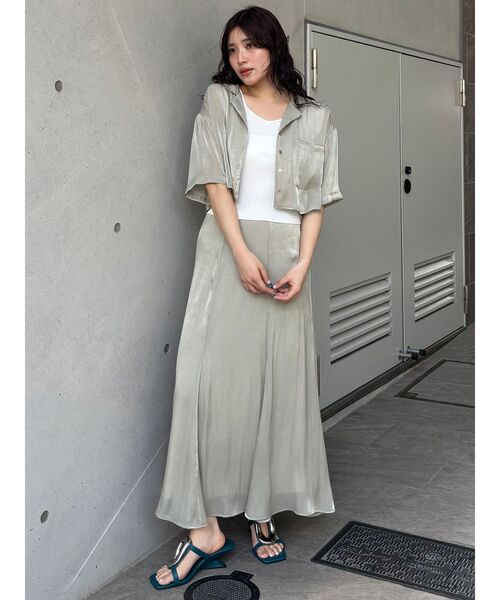 MURUA(ムルーア)の「【セットアップ対応】シャイニーシアーショートシャツ(シャツ/ブラウス・レディース・ライトグリーン/ブラック/アイボリー/ブラウン・FREE)」の8枚目の写真