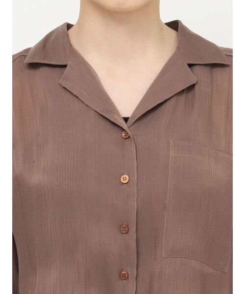 MURUA（ムルーア）の「【セットアップ対応】シャイニーシアーショートシャツ（シャツ/ブラウス・レディース・ライトグリーン/ブラック/アイボリー/ブラウン・FREE）」の7枚目の写真