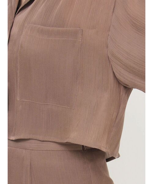 MURUA（ムルーア）の「【セットアップ対応】シャイニーシアーショートシャツ（シャツ/ブラウス・レディース・ライトグリーン/ブラック/アイボリー/ブラウン・FREE）」の10枚目の写真