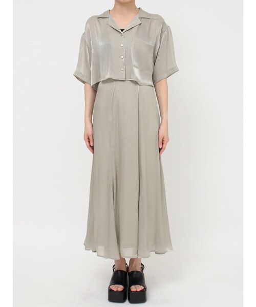 MURUA（ムルーア）の「【セットアップ対応】シャイニーシアーショートシャツ（シャツ/ブラウス・レディース・ライトグリーン/ブラック/アイボリー/ブラウン・FREE）」の16枚目の写真