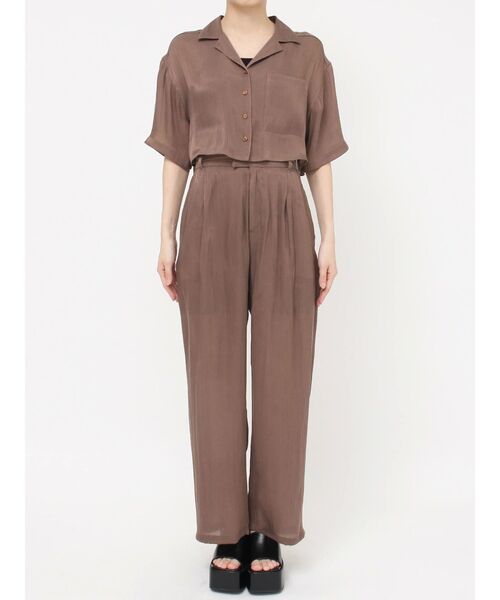 MURUA（ムルーア）の「【セットアップ対応】シャイニーシアーショートシャツ（シャツ/ブラウス・レディース・ライトグリーン/ブラック/アイボリー/ブラウン・FREE）」の19枚目の写真