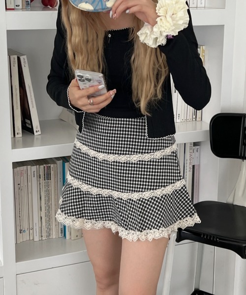 SOLLON.(ソルロン)の「check lace mini skirt(スカート・レディース・レッド/ブラック・FREE)」の14枚目の写真