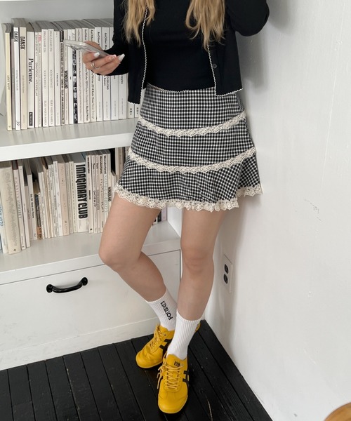 SOLLON.(ソルロン)の「check lace mini skirt(スカート・レディース・レッド/ブラック・FREE)」の16枚目の写真