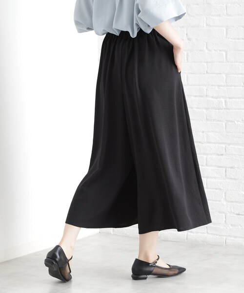 THE SHOP TK (ザ ショップ ティーケー )の「◆フレアスカーチョ【防シワ/接触冷感/洗濯機OK/セットアップ可】(その他パンツ・レディース・ベージュ/ブラック/ブルー・13/12/11)」の5枚目の写真