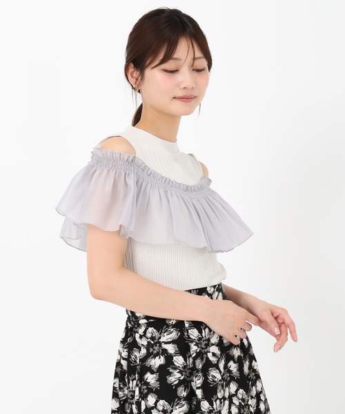 MISCH MASCH（ミッシュマッシュ）の「肩開きラッフルアイレットリブニット（ニット/セーター・レディース・グレー/ブラック/ピンク・ﾌﾘ-）」の22枚目の写真