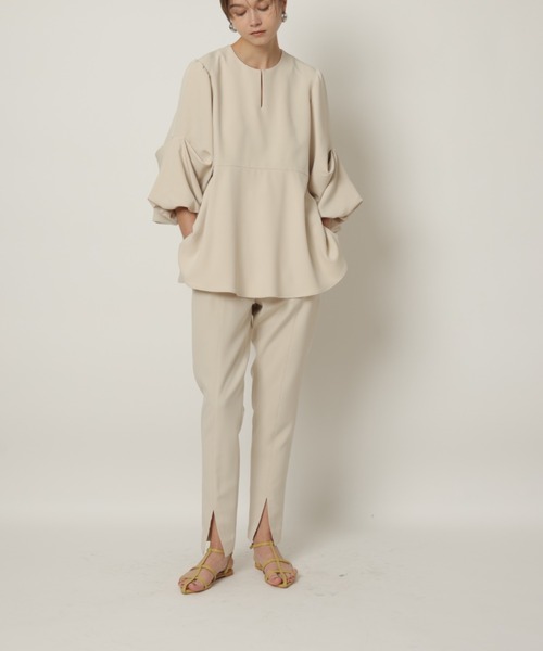 CADUNE(カデュネ)の「スリットパンツ(その他パンツ・レディース・ブラック/ベージュ/ブラウン/ネイビー・34/38/36)」の10枚目の写真