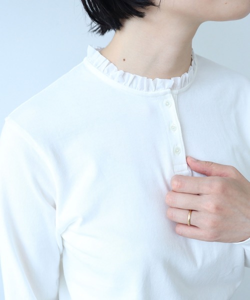 PAR ICI（パーリッシィ）の「コーマ天竺 ヘンリーネックフリル