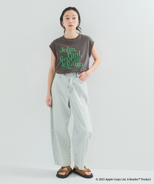 le cercle ADAM ET ROPE'(ルセルクルアダムエロペ)の「【THE BEATLES/ザ ビートルズ】ノースリーブTシャツ(Tシャツ/カットソー・レディース・ホワイト系その他/チャコールグレー・FREE)」の6枚目の写真