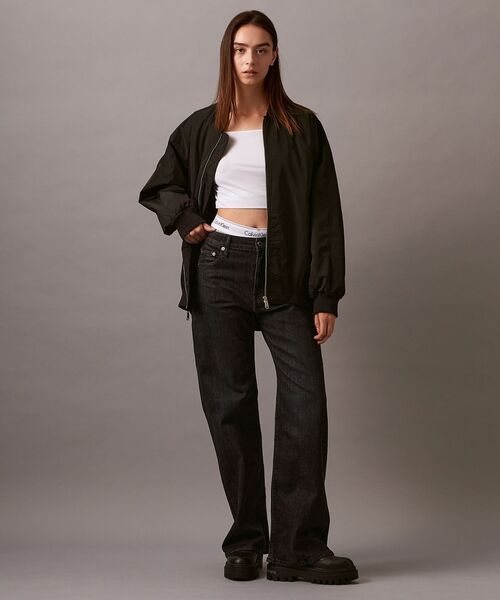 Calvin Klein(カルバン・クライン)の「ロング ボンバージャケット(ミリタリージャケット・レディース・コーラル/ブラック/ブルー系その他・XS/S)」の15枚目の写真