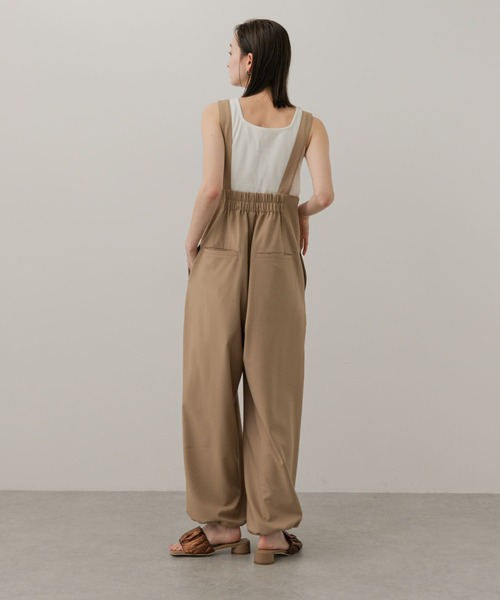 SENSE OF PLACE by URBAN RESEARCH（センスオブプレイスバイアーバンリサーチ）の「ウエストタックサロペットパンツ（サロペット/オーバーオール・レディース・ネイビー/ベージュ/ライトインディゴブルー・ONE）」の21枚目の写真