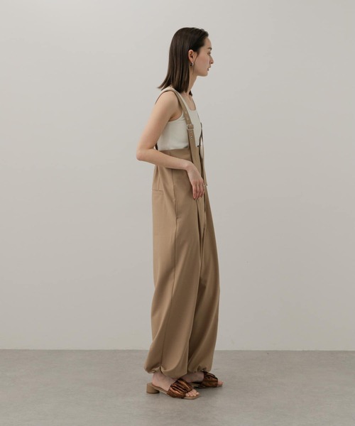 SENSE OF PLACE by URBAN RESEARCH（センスオブプレイスバイアーバンリサーチ）の「ウエストタックサロペットパンツ（サロペット/オーバーオール・レディース・ネイビー/ベージュ/ライトインディゴブルー・ONE）」の22枚目の写真