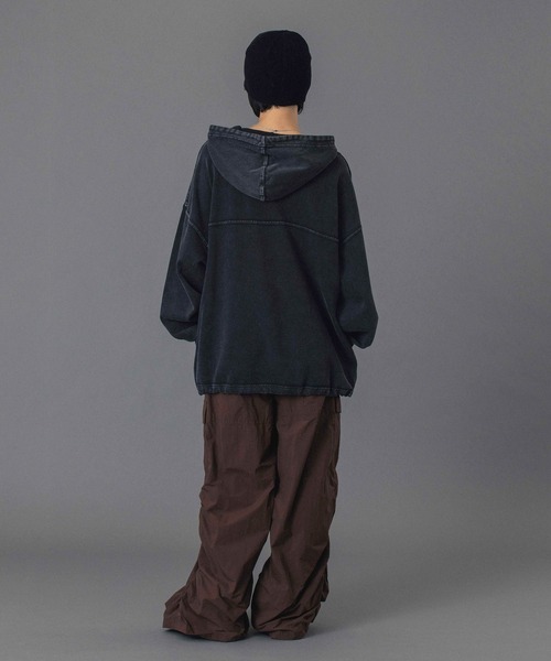 X-girl（エックスガール）の「FADED SWEAT ANORAK PARKA（パーカー・レディース・ブラック/オリーブ/ネイビー・S/M）」の13枚目の写真