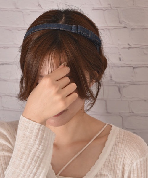 VIBGYOR Women（ヴィブジョー　ウィメン）の「【float】デニム リボン デザイン カチューシャ（カチューシャ・レディース・ライトブルー/ブラック/インディゴブルー・FREE）」の8枚目の写真