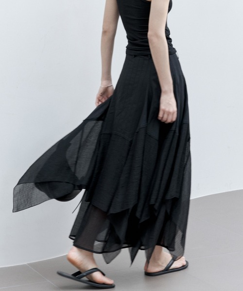 tageechita（タジチタ）の「【tageechita】レイヤード不規則ヘム ハイウエストAラインスカート（スカート・レディース・ブラック/ベージュ・S/M/L）」の2枚目の写真