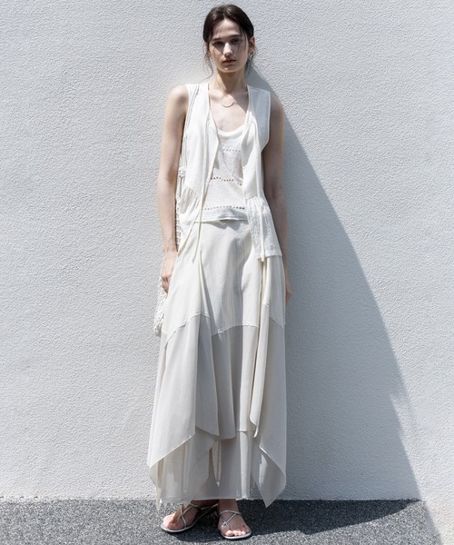 tageechita（タジチタ）の「【tageechita】レイヤード不規則ヘム ハイウエストAラインスカート（スカート・レディース・ブラック/ベージュ・S/M/L）」の10枚目の写真