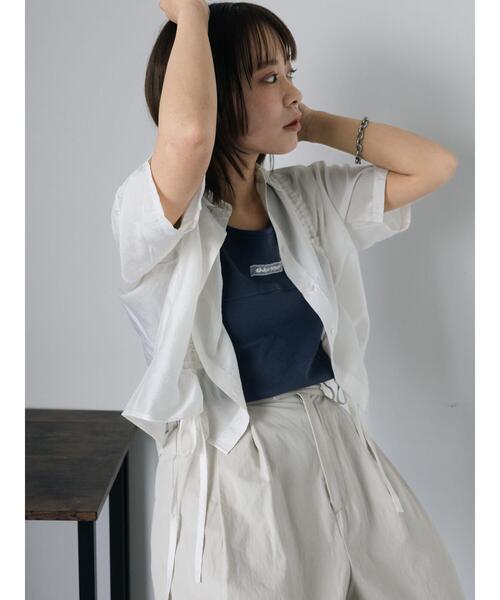 ehka sopo（エヘカソポ）の「切り替えタンクトップ（タンクトップ・レディース・ブラック/チャコールグレー/ブルー/オフホワイト・F）」の18枚目の写真