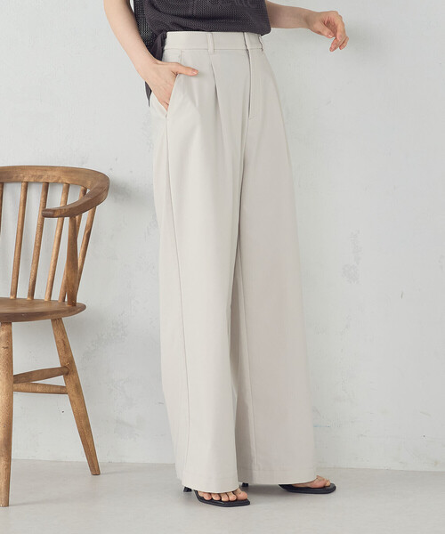 COMME CA ISM(コムサイズム)の「【美しいベーシックパンツ】ワイドシルエット チノパンツ(チノパンツ・レディース・ブラック/ベージュ/ライトグレー/ダークブラウン・X-SMALL/SMALL/MEDIUM/LARGE/X-LARGE)」の14枚目の写真