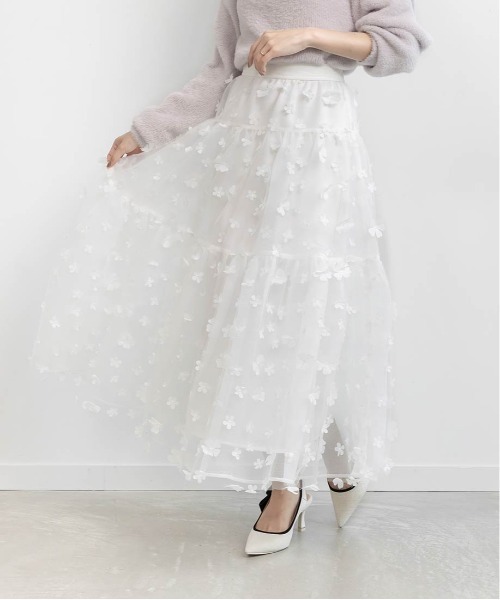 RANDA（ランダ）の「3Dフラワーティアードスカート（スカート・レディース・グレー/ブラック/ホワイト・0/1）」の6枚目の写真