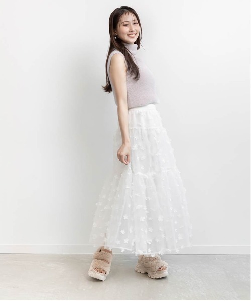 RANDA（ランダ）の「3Dフラワーティアードスカート（スカート・レディース・グレー/ブラック/ホワイト・0/1）」の11枚目の写真