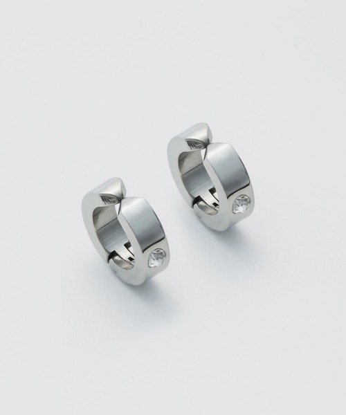 WYZ surgical stainless(ダブリューワイジィーサージカルステンレス)の「【 金属アレルギー対応 】ビジュー フープイヤリング サージカルステンレス(両耳用)(イヤリング・メンズ・シルバー/ブラック/ゴールド・FREE)」の4枚目の写真