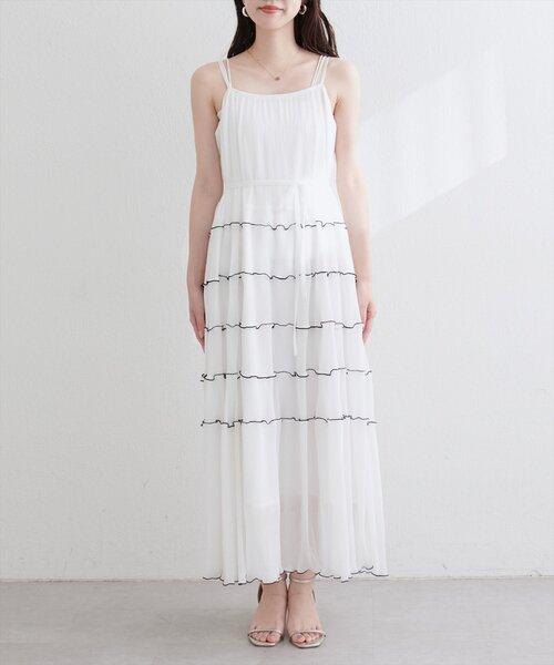 natural couture（ナチュラルクチュール）の「プリーツメローキャミワンピース（ワンピース・レディース・オフホワイト/ブラック/ブラウン・FREE）」の12枚目の写真